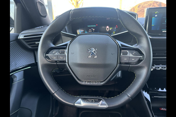 Peugeot e-2008 EV GT Pack 50 kWh SOH 90% | 3-Fase boordlader | Warmtepomp | Open Panoramadak | Camera | Stoelverwarming | Adaptieve Cruise Control | Full Option | Dealeronderhouden | Inclusief 12 mnd BOVAG garantie |