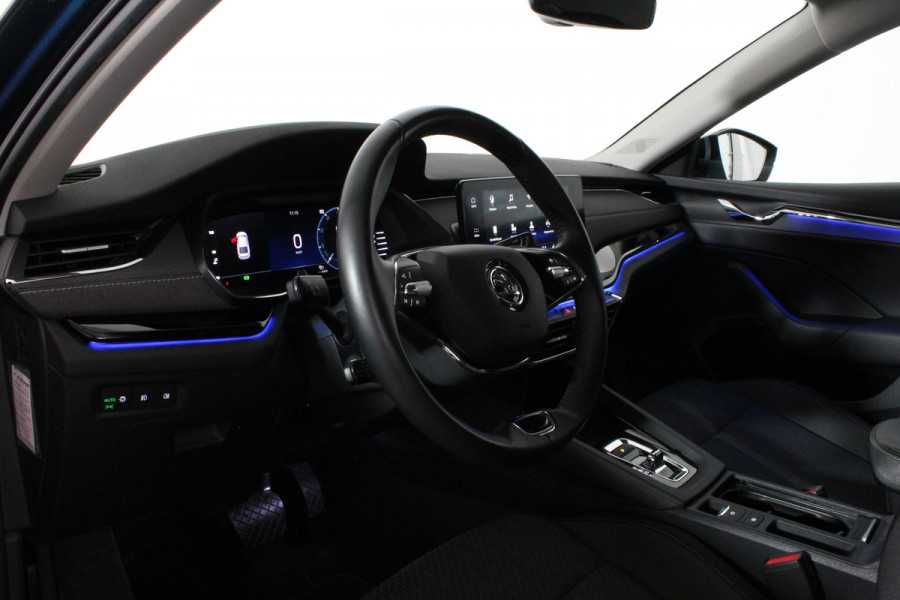 Škoda Octavia 1.5 e-TSI Business Edition Plus 150pk DSG/Lava Blue Metallic/Cruise control adaptief