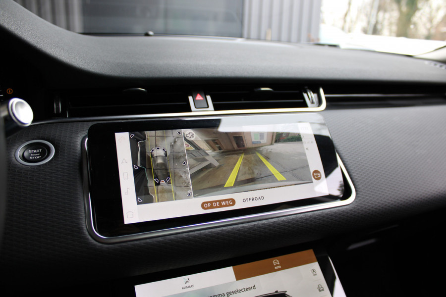 Land Rover Range Rover Evoque 1.5 P300e HYBRID AWD Nolita Edition LEDER/CARPLAY/PANORAMADAK