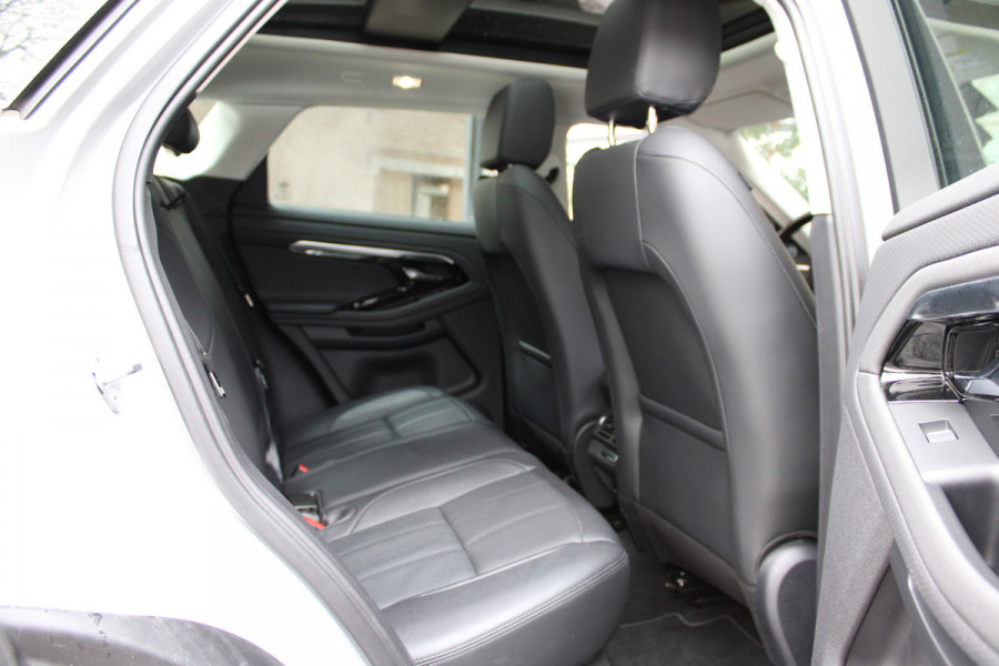 Land Rover Range Rover Evoque 1.5 P300e HYBRID AWD Nolita Edition LEDER/CARPLAY/PANORAMADAK