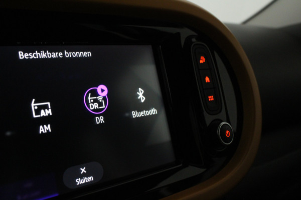Renault Twingo 0.9 TCe Intens > 92pk Automaat / Navigatie via Apple Carplay/Android Auto / cruise control