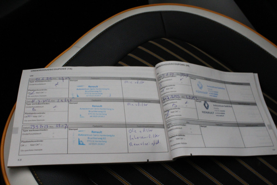 Renault Twingo 0.9 TCe Intens > 92pk Automaat / Navigatie via Apple Carplay/Android Auto / cruise control