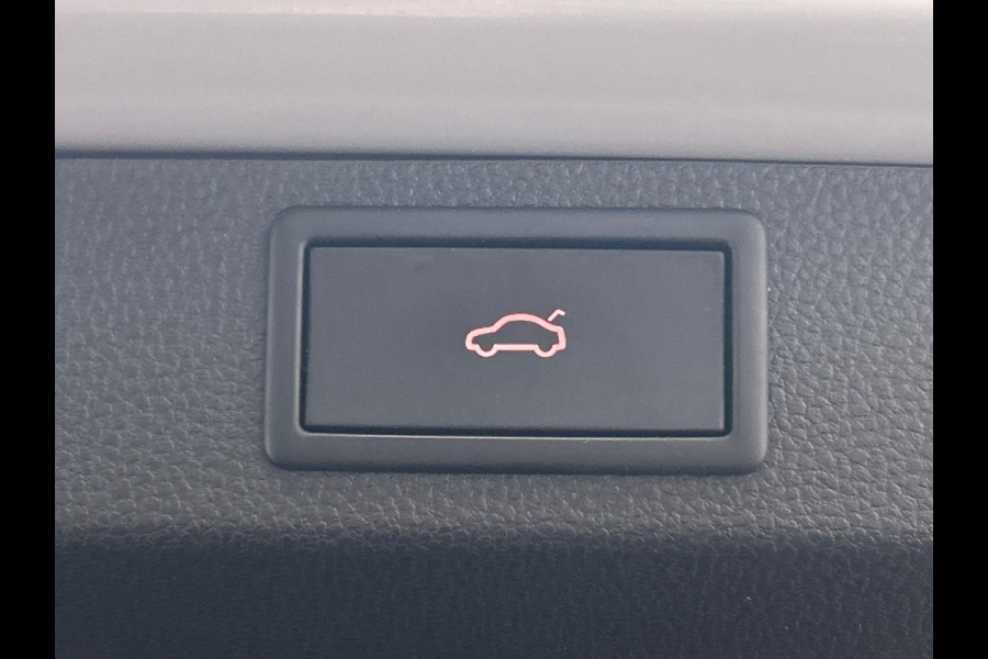 Škoda Karoq 1.0 TSI Business Edition Plus | Apple/Carplay | Stoel/Stuur Verwarming | Leder