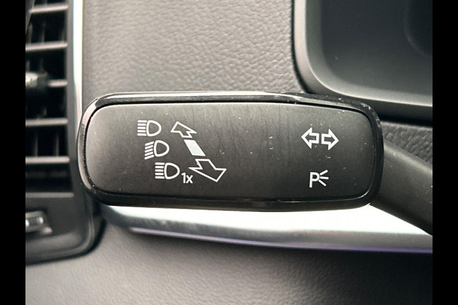 Škoda Karoq 1.0 TSI Business Edition Plus | Apple/Carplay | Stoel/Stuur Verwarming | Leder