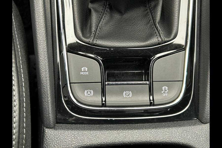 Škoda Karoq 1.0 TSI Business Edition Plus | Apple/Carplay | Stoel/Stuur Verwarming | Leder