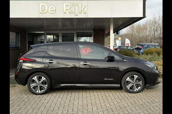 Nissan Leaf N-Connecta 40 kWh (SoH 90%!) | Navi, Carplay/Android, 360camera, ACC, Stoel+Stuur+Achterbankverw. |