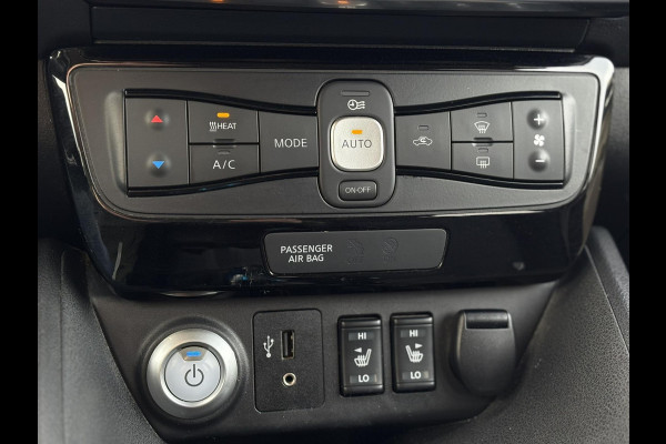 Nissan Leaf N-Connecta 40 kWh (SoH 90%!) | Navi, Carplay/Android, 360camera, ACC, Stoel+Stuur+Achterbankverw. |