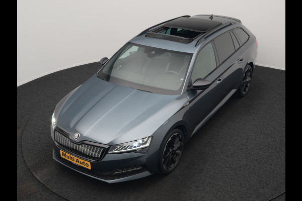 Škoda Superb Combi 1.4 TSI iV Sportline Business Plug In Hybrid 218pk Dealer O.H. PHEV | Trekhaak Af Fabriek | Panodak | Adaptive Cruise | 360 Camera | Alcantara Sportstoelen Memory & Verwarmd | Apple Carplay | Keyless | Blis | Virtual | Navigatie | DAB |