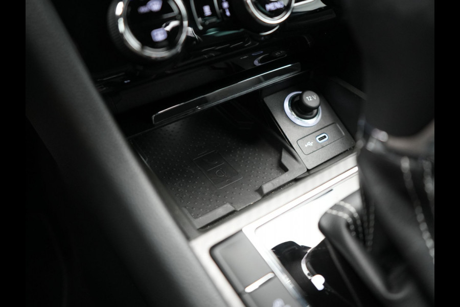 Škoda Superb Combi 1.4 TSI iV Sportline Business Plug In Hybrid 218pk Dealer O.H. PHEV | Trekhaak Af Fabriek | Panodak | Adaptive Cruise | 360 Camera | Alcantara Sportstoelen Memory & Verwarmd | Apple Carplay | Keyless | Blis | Virtual | Navigatie | DAB |