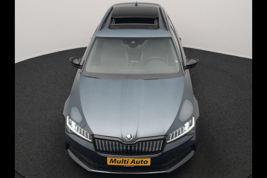 Škoda Superb Combi 1.4 TSI iV Sportline Business Plug In Hybrid 218pk Dealer O.H. PHEV | Trekhaak Af Fabriek | Panodak | Adaptive Cruise | 360 Camera | Alcantara Sportstoelen Memory & Verwarmd | Apple Carplay | Keyless | Blis | Virtual | Navigatie | DAB |