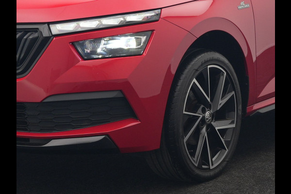 Škoda Kamiq 1.0 TSI Monte Carlo 116pk DSG Dealer O.H. | Panodak | Apple Carplay | RS Sportstoelen Verwarmd | LED Koplampen | Cruise Control | DAB | 18"L.M |