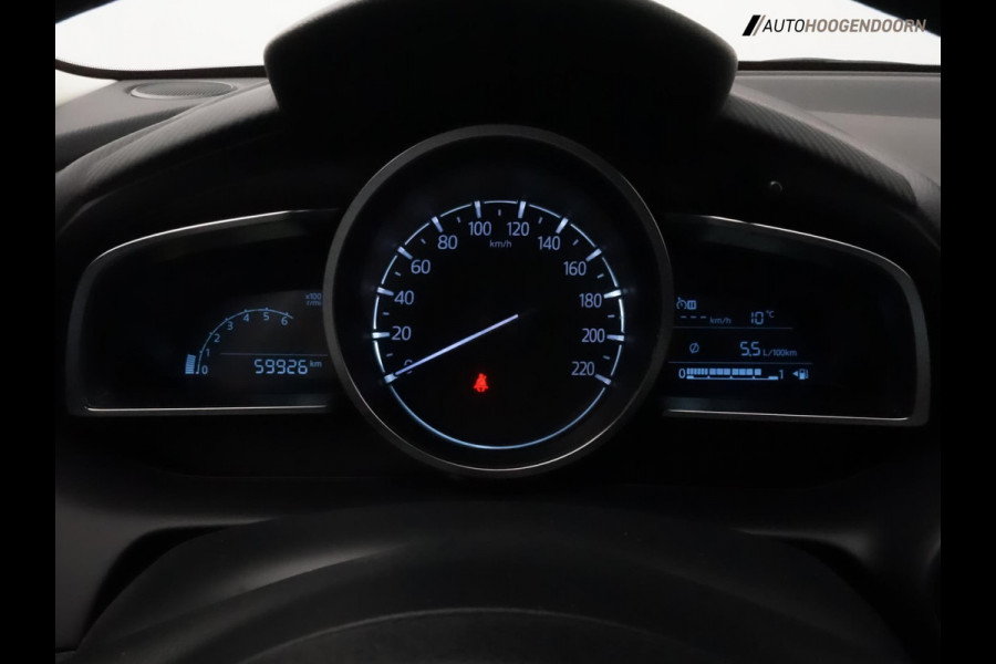 Mazda 2 1.5 Skyactiv-G Sportive (CAMERA,CRUISE,APPLE CARPLAY,SPORTSTOELEN,KEYLESS,AIRCO,LM-VELGEN,LED VERLICHTING,TOPCONDITIE)