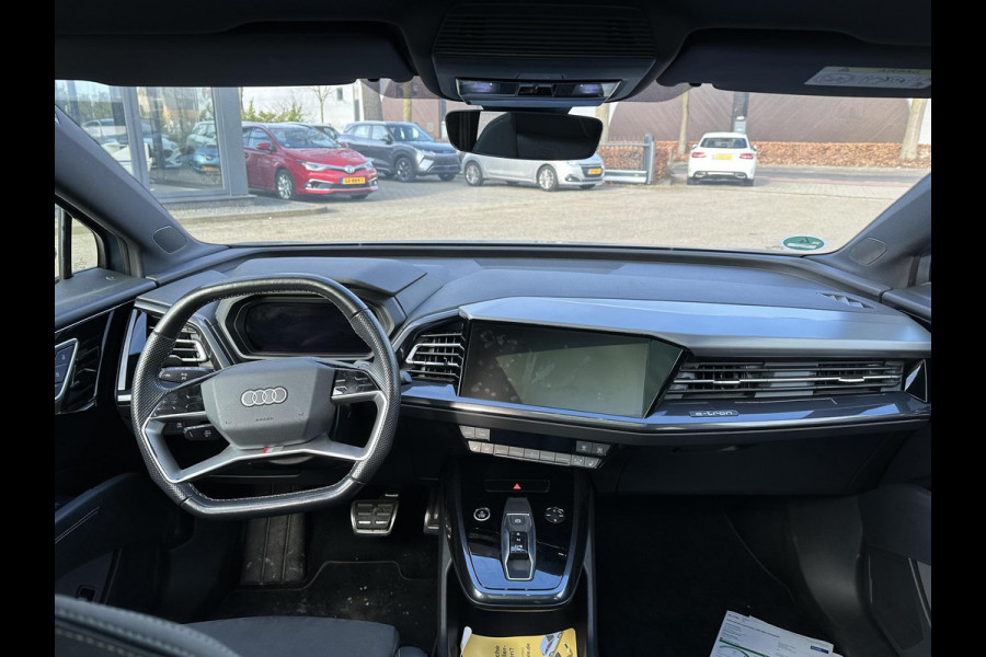 Audi Q4 e-tron 40 Launch edition Advanced Plus 77 kWh SOH 92% | S-Line interieur | Panoramadak | Stoelverwarming | Elektrische achterklep | Luxe bekleding | Rijklaar met 12 mnd BOVAG garantie