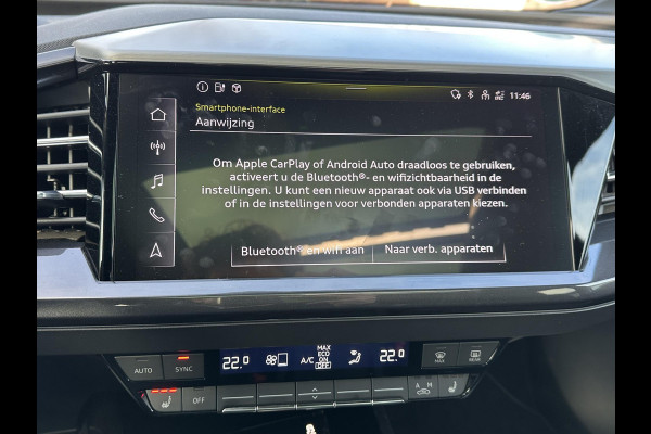 Audi Q4 e-tron 40 Launch edition Advanced Plus 77 kWh SOH 92% | S-Line interieur | Panoramadak | Stoelverwarming | Elektrische achterklep | Luxe bekleding | Rijklaar met 12 mnd BOVAG garantie