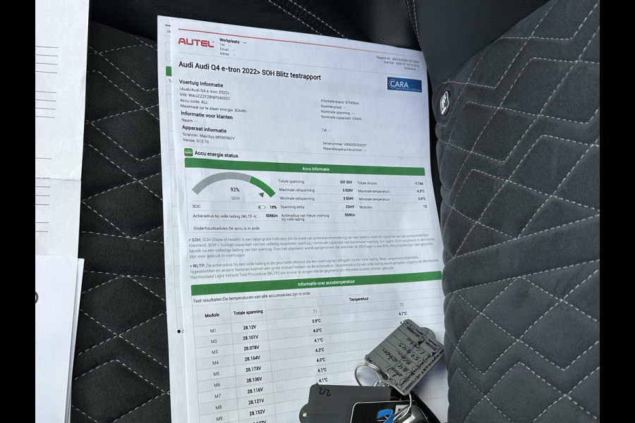 Audi Q4 e-tron 40 Launch edition Advanced Plus 77 kWh SOH 92% | S-Line interieur | Panoramadak | Stoelverwarming | Elektrische achterklep | Luxe bekleding | Rijklaar met 12 mnd BOVAG garantie