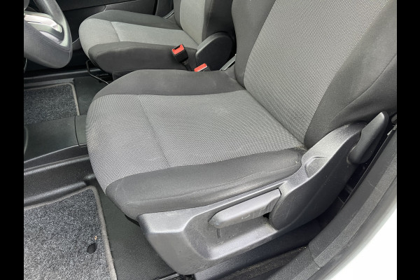 Citroën Berlingo 1.5 BlueHDI Club automaat / € 11.950 marge / lease vanaf € 201 / euro 6 diesel / airco / cruise / navigatie / camera / lichtmetalen velgen / pdc achter !