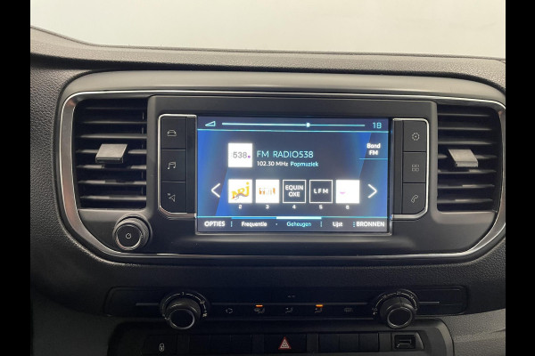 Peugeot Expert 2.0 BlueHDI 120 L3H1 Asphalt Dubbele Cabine Automaat Trekhaak Navigatie Apple Carplay/Android Auto Parkeersensoren Cruise Control Airco