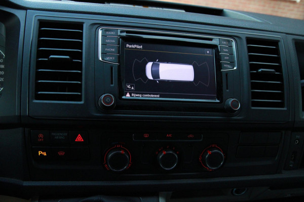 Volkswagen Transporter 2.0 TDI 102PK L1H1 Highline / Rondom glas / Multi stuur / Navi