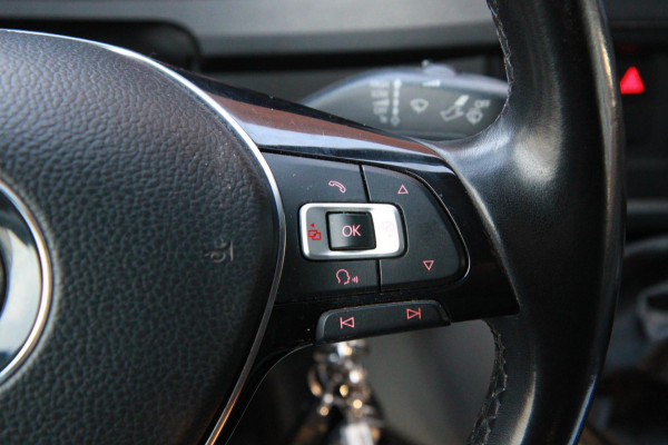 Volkswagen Transporter 2.0 TDI 102PK L1H1 Highline / Rondom glas / Multi stuur / Navi