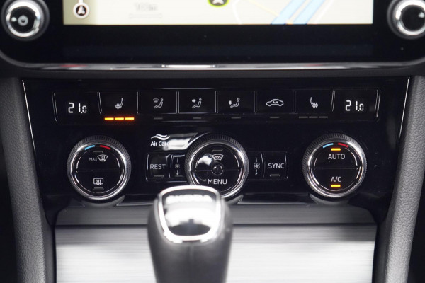 Škoda Superb Combi 1.5 TSI ACT Business Edition / NL-Auto / 48dkm NAP / Navi / Incl. BTW / Memory Seat