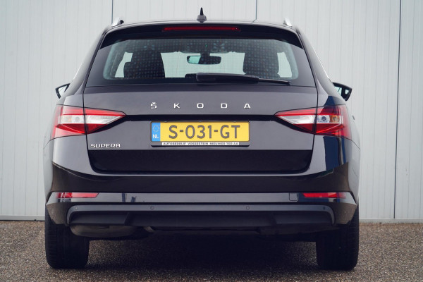 Škoda Superb Combi 1.5 TSI ACT Business Edition / NL-Auto / 48dkm NAP / Navi / Incl. BTW / Memory Seat