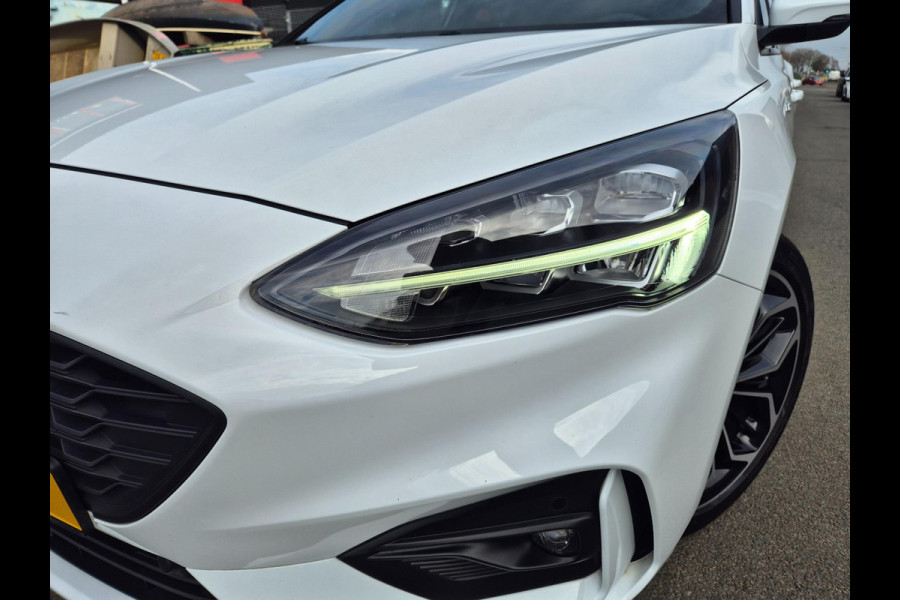 Ford FOCUS Wagon 1.0 EcoBoost ST Line Business LED, Navi