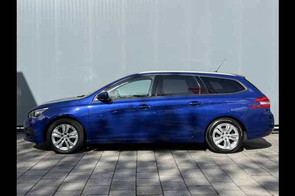 Peugeot 308 SW BWJ 2018 | 1.2PT 111PK Executive | NWE APK | LEER | PANO DAK | CLIMA | NAVI | CRUISE |