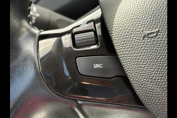 Peugeot 308 SW BWJ 2018 | 1.2PT 111PK Executive | NWE APK | LEER | PANO DAK | CLIMA | NAVI | CRUISE |