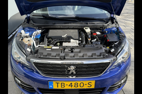 Peugeot 308 SW BWJ 2018 | 1.2PT 111PK Executive | NWE APK | LEER | PANO DAK | CLIMA | NAVI | CRUISE |
