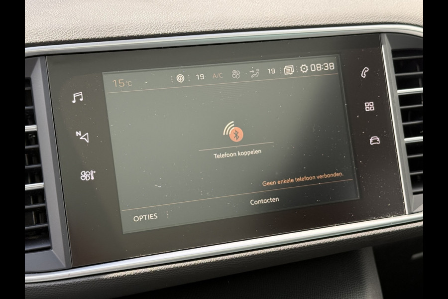 Peugeot 308 SW BWJ 2018 | 1.2PT 111PK Executive | NWE APK | LEER | PANO DAK | CLIMA | NAVI | CRUISE |