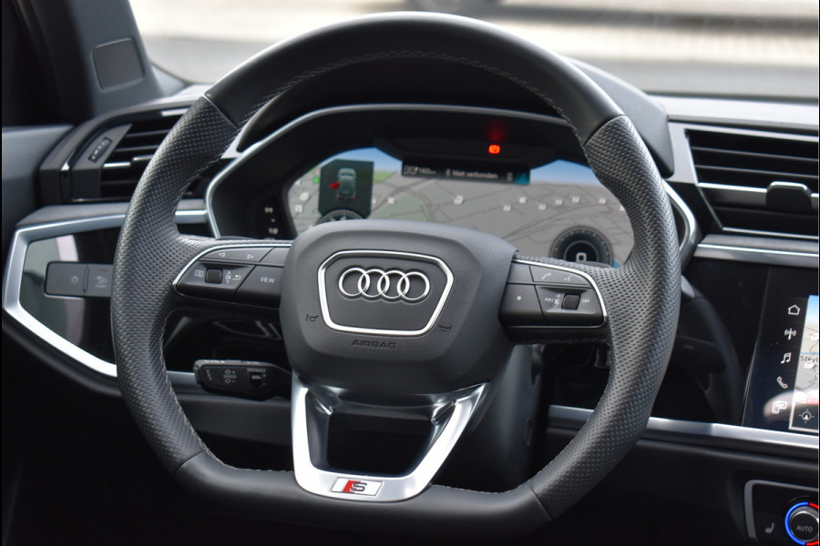 Audi Q3 45 TFSI e S-Line 245 Pk Pano Memory Sonos Leder Navi Keyless Camera 20 Inch