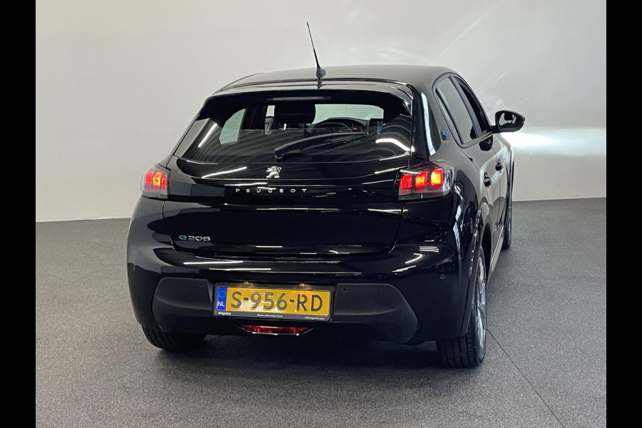 Peugeot e-208 EV Active Pack 50 kWh SOH 100% Airco Navi Carplay Cruise Control PDC Achter Full LED 16" LM Velgen