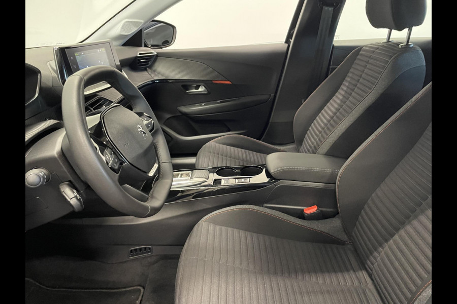 Peugeot e-208 EV Active Pack 50 kWh SOH 100% Airco Navi Carplay Cruise Control PDC Achter Full LED 16" LM Velgen