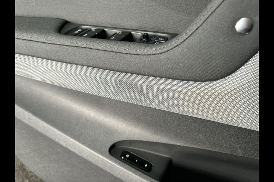 Polestar 2 Long Range Dual Motor 78 kWh "19 inch Lichtmetalen Velgen | Rijklaar snel rijden | Lage km. stand!