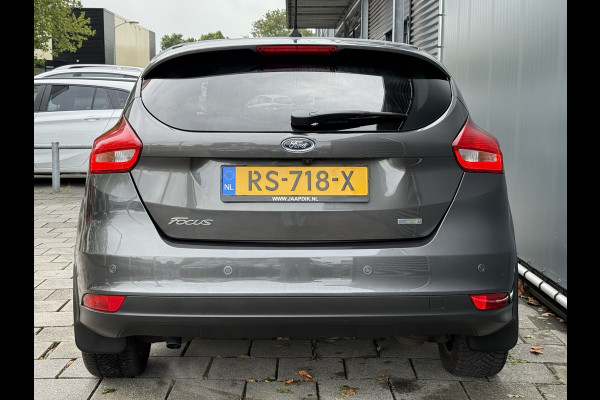 Ford Focus BWJ 2018 | 1.0 126PK Titanium | TREKHAAK | SCHUIFDAK | CLIMA | CAMERA | CARPLAY | NAVI | CRUISE | 2X PDC |