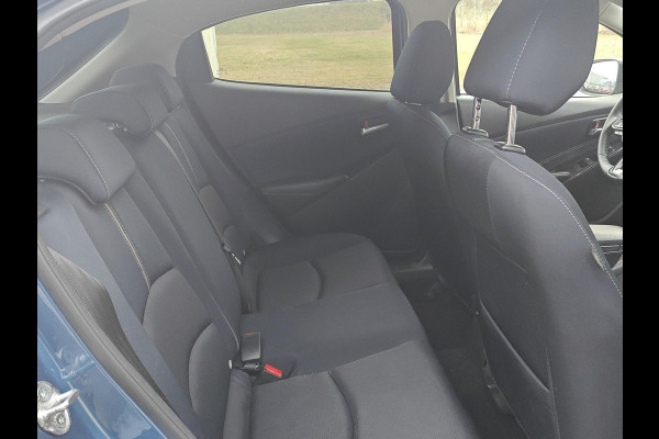 Mazda 2 1.5 Skyactiv-G Luxury | AUTOMAAT | Trekhaak!