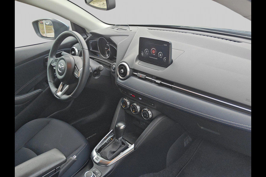 Mazda 2 1.5 Skyactiv-G Luxury | AUTOMAAT | Trekhaak!