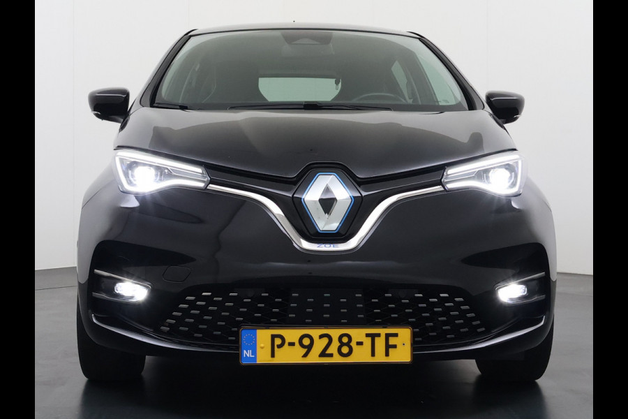 Renault ZOE R135 Intens 52 kWh SOH 92% Fase 3 Warmtepomp Apple Carplay Android Auto Navi Ecc Cruise Control Camera Pdc Lane Assist Stoel+Stuurverwarming Regen-Lichtsensor Parkeerhulp Dodehoek Lmv Privacy Glas Facelift model Eigen Accu Zeer compleet