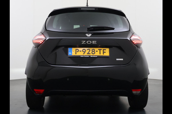 Renault ZOE R135 Intens 52 kWh SOH 92% Fase 3 Warmtepomp Apple Carplay Android Auto Navi Ecc Cruise Control Camera Pdc Lane Assist Stoel+Stuurverwarming Regen-Lichtsensor Parkeerhulp Dodehoek Lmv Privacy Glas Facelift model Eigen Accu Zeer compleet