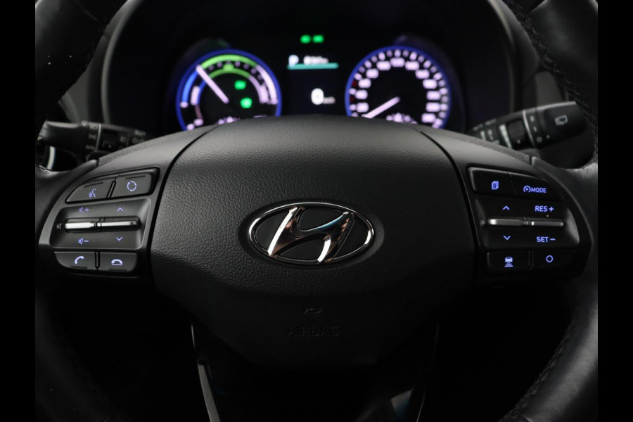 Hyundai Kona 1.6 GDI HEV Premium | Leder | Stoelventilatie | Adaptive cruise | Head-Up | Carplay | Camera | Achterbankverwarming | Navigatie | Keyless | Climate control