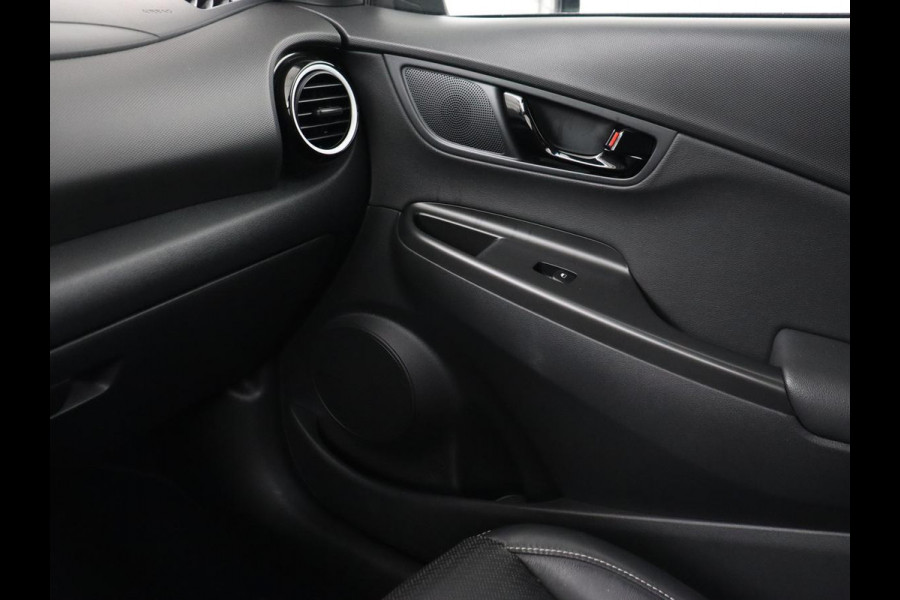Hyundai Kona 1.6 GDI HEV Premium | Leder | Stoelventilatie | Adaptive cruise | Head-Up | Carplay | Camera | Achterbankverwarming | Navigatie | Keyless | Climate control