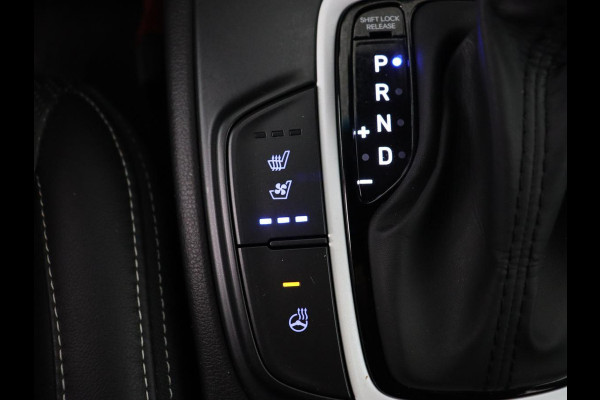 Hyundai Kona 1.6 GDI HEV Premium | Leder | Stoelventilatie | Adaptive cruise | Head-Up | Carplay | Camera | Achterbankverwarming | Navigatie | Keyless | Climate control