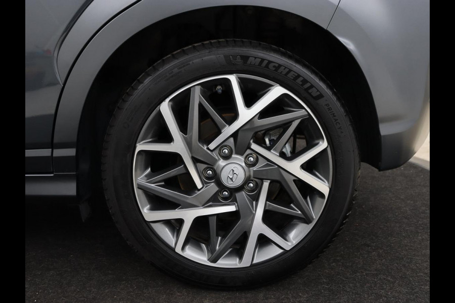 Hyundai Kona 1.6 GDI HEV Premium | Leder | Stoelventilatie | Adaptive cruise | Head-Up | Carplay | Camera | Achterbankverwarming | Navigatie | Keyless | Climate control