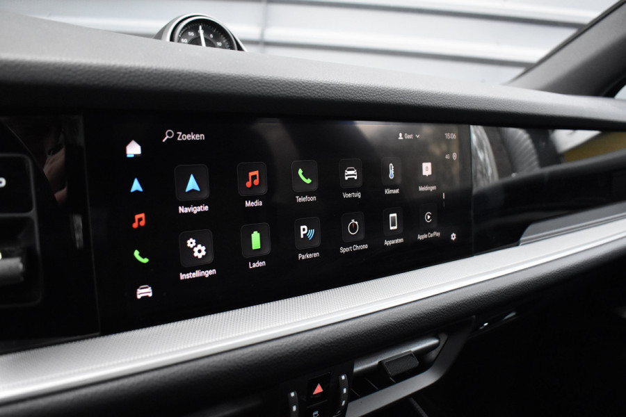 Porsche Cayenne 3.0 E-Hybrid 470pk Sport Chrono | Panorama | Matrix | ACC | 21'' Wielen | Bose | Trekhaak | Orig. NL |