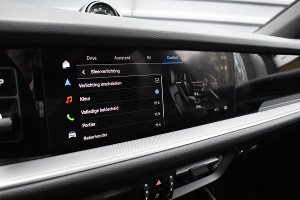 Porsche Cayenne 3.0 E-Hybrid 470pk Sport Chrono | Panorama | Matrix | ACC | 21'' Wielen | Bose | Trekhaak | Orig. NL |