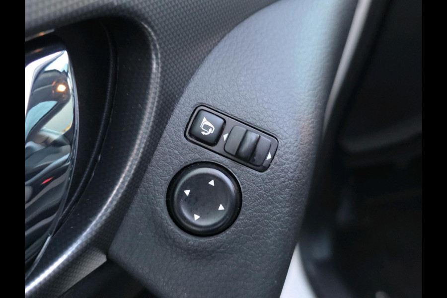 Nissan QASHQAI 1.3 DIG-T N-Connecta | Pano | 360 Camera | Navigatie | Zeer nette Auto! |