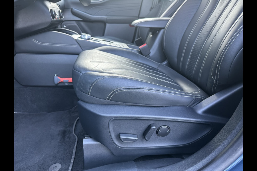 Ford Kuga 2.5 PHEV Vignale Trekhaak / Winterpack / 20 Inch!