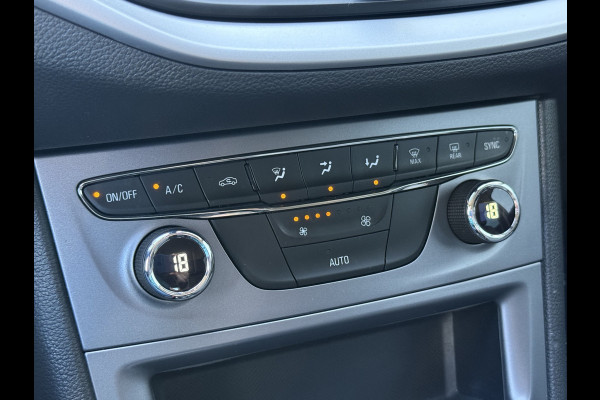 Opel Astra Sports Tourer BWJ 2020 | 1.2T 146PK Business Ed | TRKEHAAK | CLIMA | NAVI | PDC | CRUISE | CARPLAY | CAMERA |