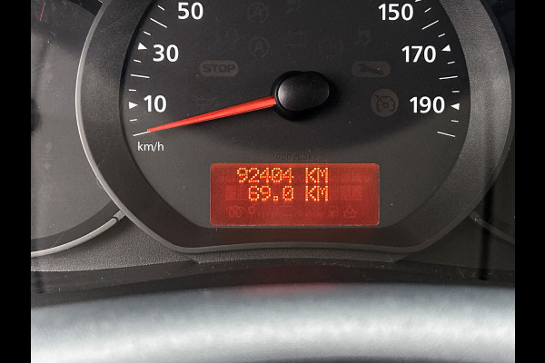 Renault Kangoo 1.5 dCi 75PK Comfort / 2x Schuifdeur / Trekhaak / Airco / / Navigatie / Radio multimedia / Apk 08-2026