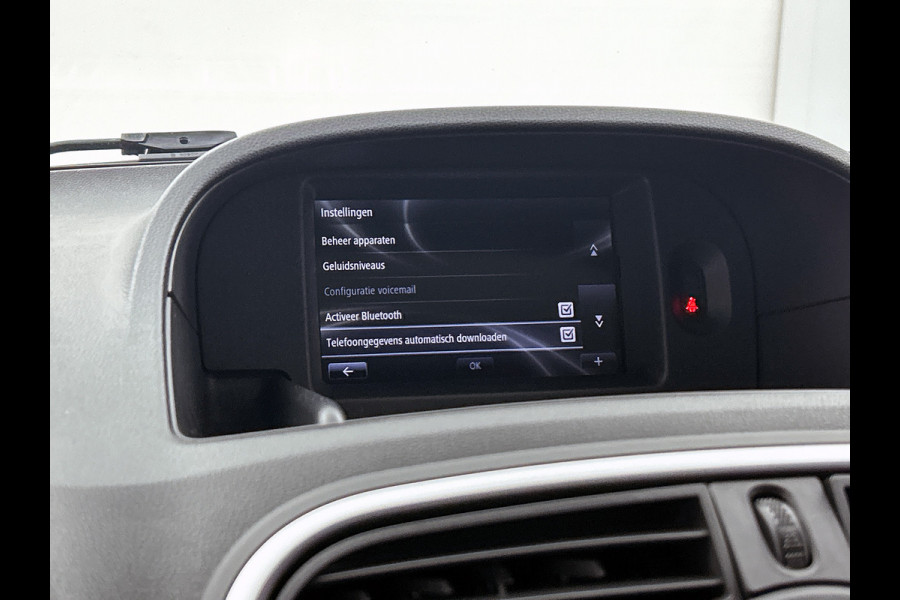 Renault Kangoo 1.5 dCi 75PK Comfort / 2x Schuifdeur / Trekhaak / Airco / / Navigatie / Radio multimedia / Apk 08-2026